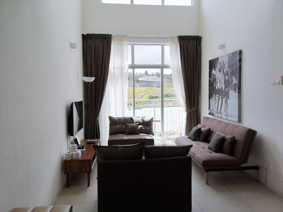 W6Warmstay@Goldenhills/3Rpenthouse/Wifi/Pasarmalamview/2Carpark บรินชัง ภายนอก รูปภาพ