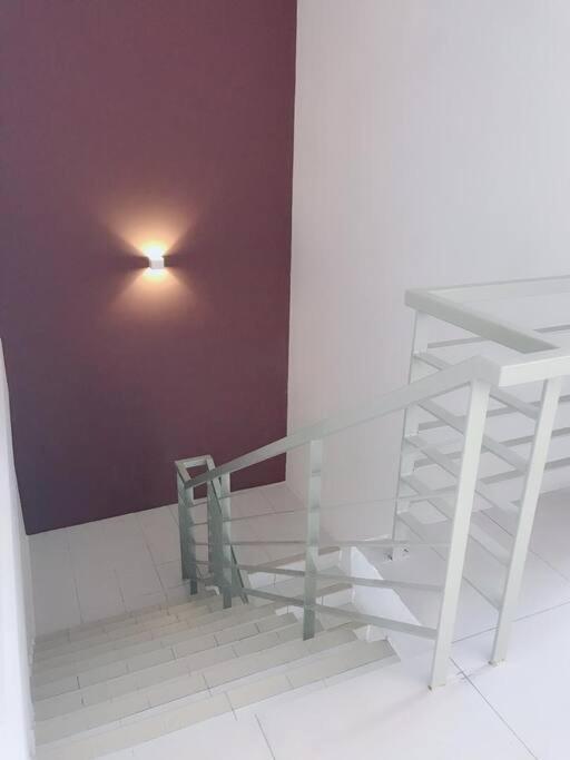 W6Warmstay@Goldenhills/3Rpenthouse/Wifi/Pasarmalamview/2Carpark บรินชัง ภายนอก รูปภาพ